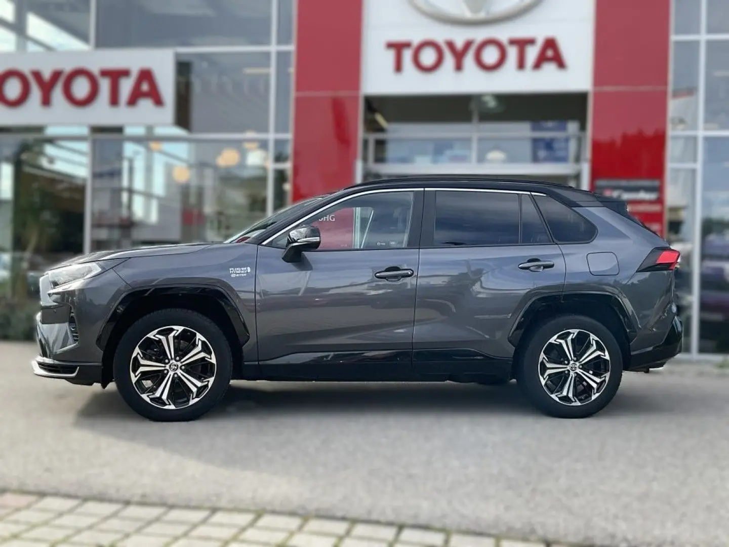 TOYOTA RAV 4 Plug-in-Hybrid LEASING