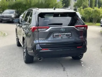 TOYOTA RAV 4 Plug-in-Hybrid LEASING