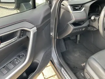 TOYOTA RAV 4 Plug-in-Hybrid LEASING