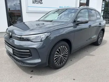 VOLKSWAGEN Tiguan Life 1 5 TSI DSG LED ACC LEASING
