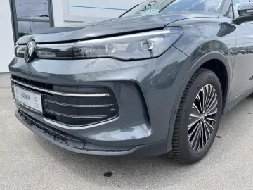 VOLKSWAGEN Tiguan Life 1,5 TSI DSG LED ACC LEASING
