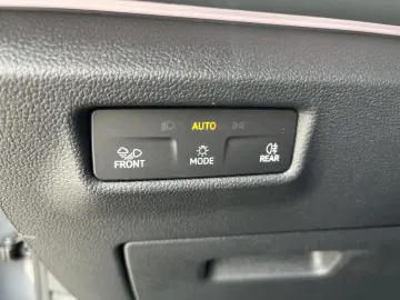 VOLKSWAGEN Tiguan Life 1,5 TSI DSG LED ACC LEASING
