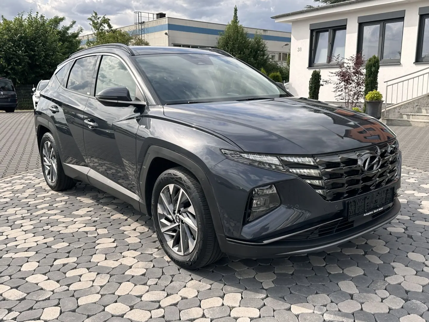 HYUNDAI Tucson Mild-Hybrid 4WD ACC PANO LEASING