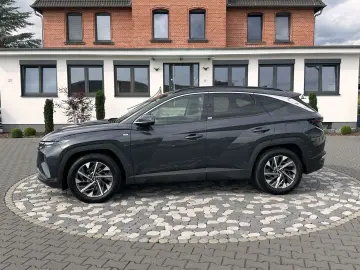 HYUNDAI Tucson Mild-Hybrid 4WD ACC PANO LEASING