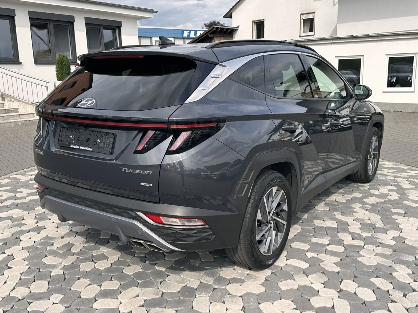 HYUNDAI Tucson Mild-Hybrid 4WD ACC PANO LEASING