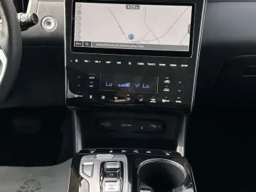 HYUNDAI Tucson Mild-Hybrid 4WD ACC PANO LEASING