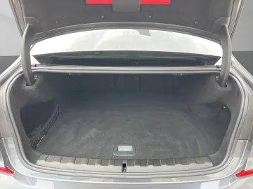 BMW 330e xDrive Limousine M Sport 19