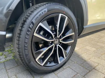 HONDA HR-V Hybrid 1.5 Elegance|LEASING