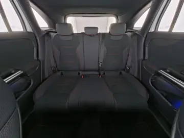 MERCEDES BENZ GLA 200 d AMG Line PREMIUM+PANO-LEASING