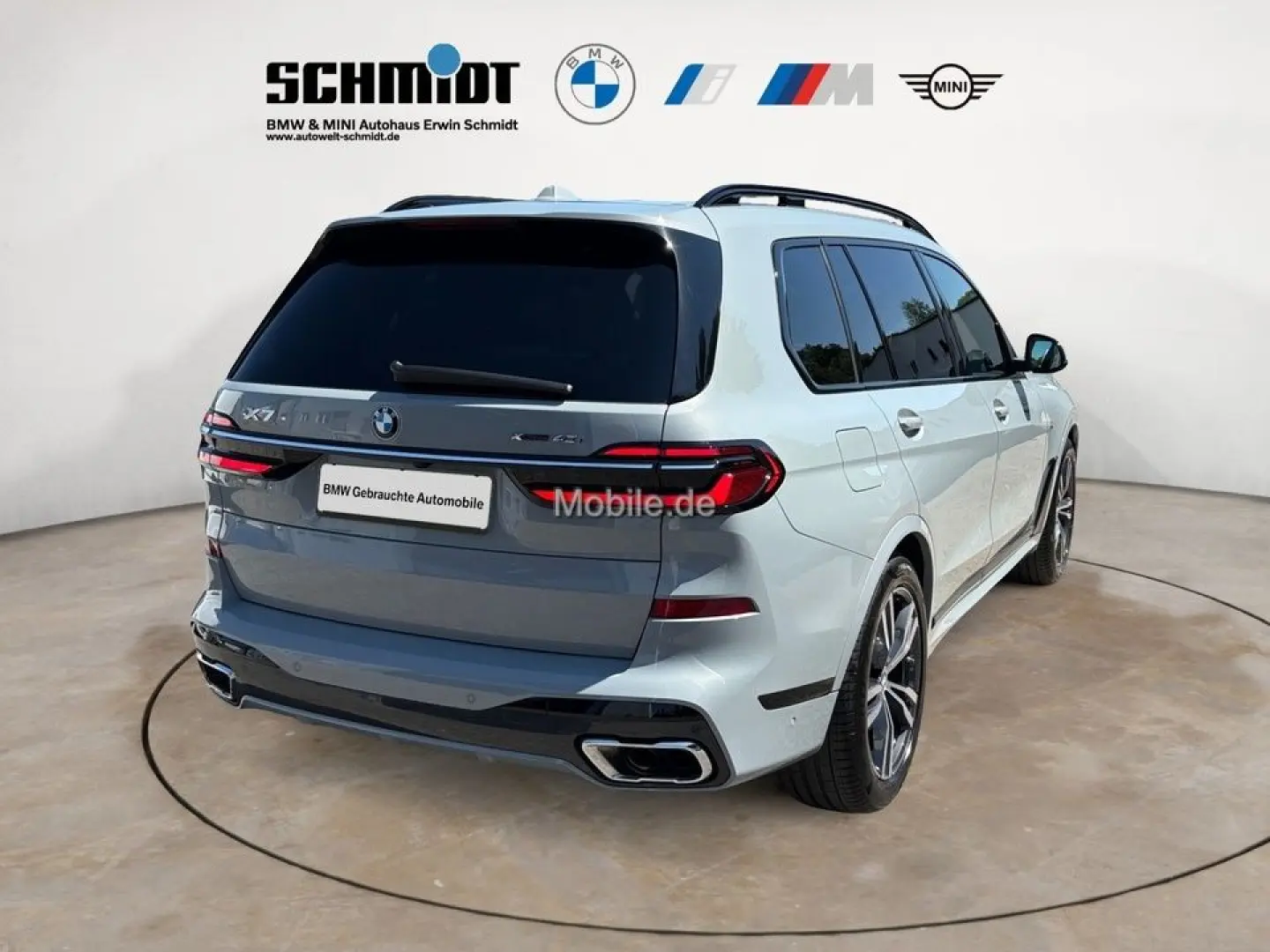 X7 xDrive40i M Sport /NP= 121.380,-/ AHK / Stand