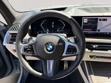 X7 xDrive40i M Sport /NP= 121.380,-/ AHK / Stand