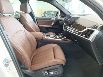 X7 xDr40d M Sport Stdhz,DAPro,SkyL,H/K,AHK,PAPro