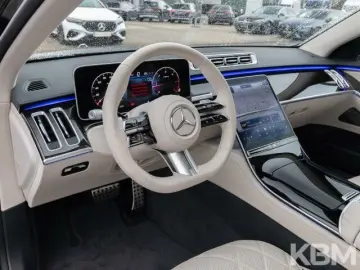 S 350 d °AMG°NIGHT°PANO°BURMESTER°WINTERPLUS°
