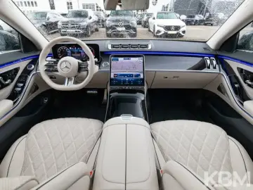 S 350 d °AMG°NIGHT°PANO°BURMESTER°WINTERPLUS°