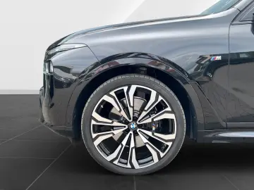 X7 xDrive40d | M Sportpaket Pro| SkyLounge| 23