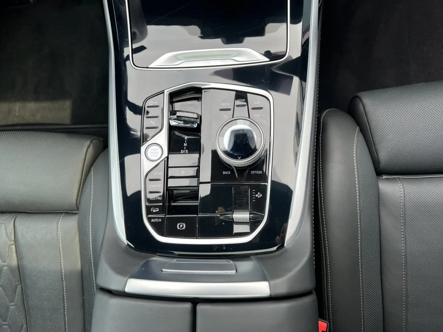 X7 xDrive40d | M Sportpaket Pro| SkyLounge| 23