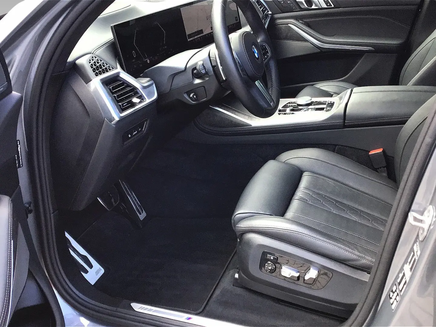 X7 xDrive40d M SPORTPAKET PRO-ICONIC GLOW-AHK-SK