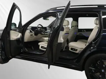X7 xDrive40d M Sport Pro|AHK|SkyLounge|Standhzg.