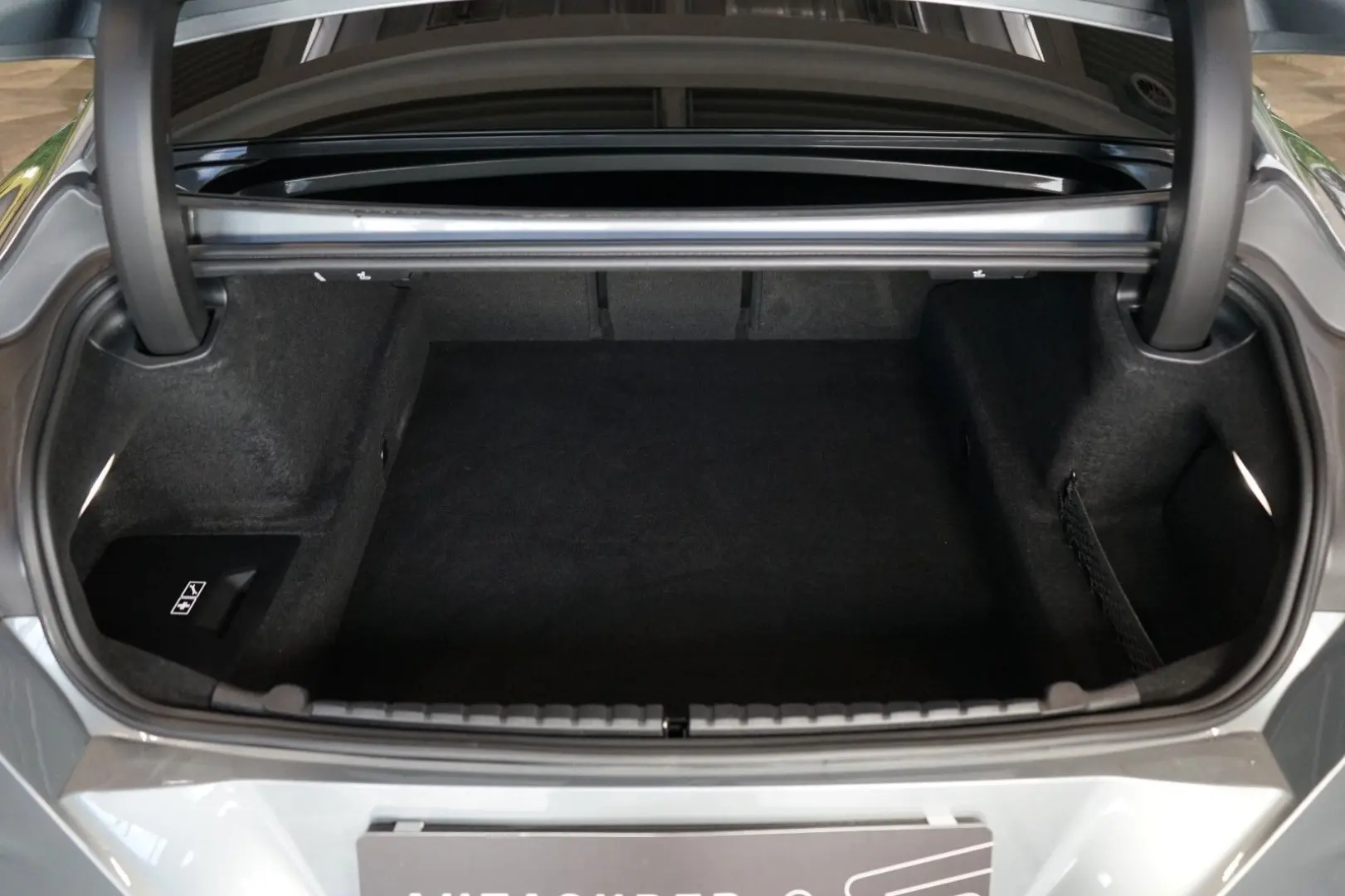 M8 COMP*GC*xDRIVE*LASER*B&W*112.562€ NETTO
