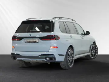 X7 xDrive40d M Sport Pro|AHK|SkyLoungeH/K
