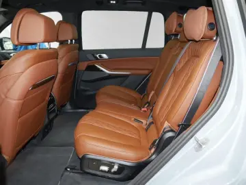X7 xDrive40d M Sport Pro|AHK|SkyLoungeH/K
