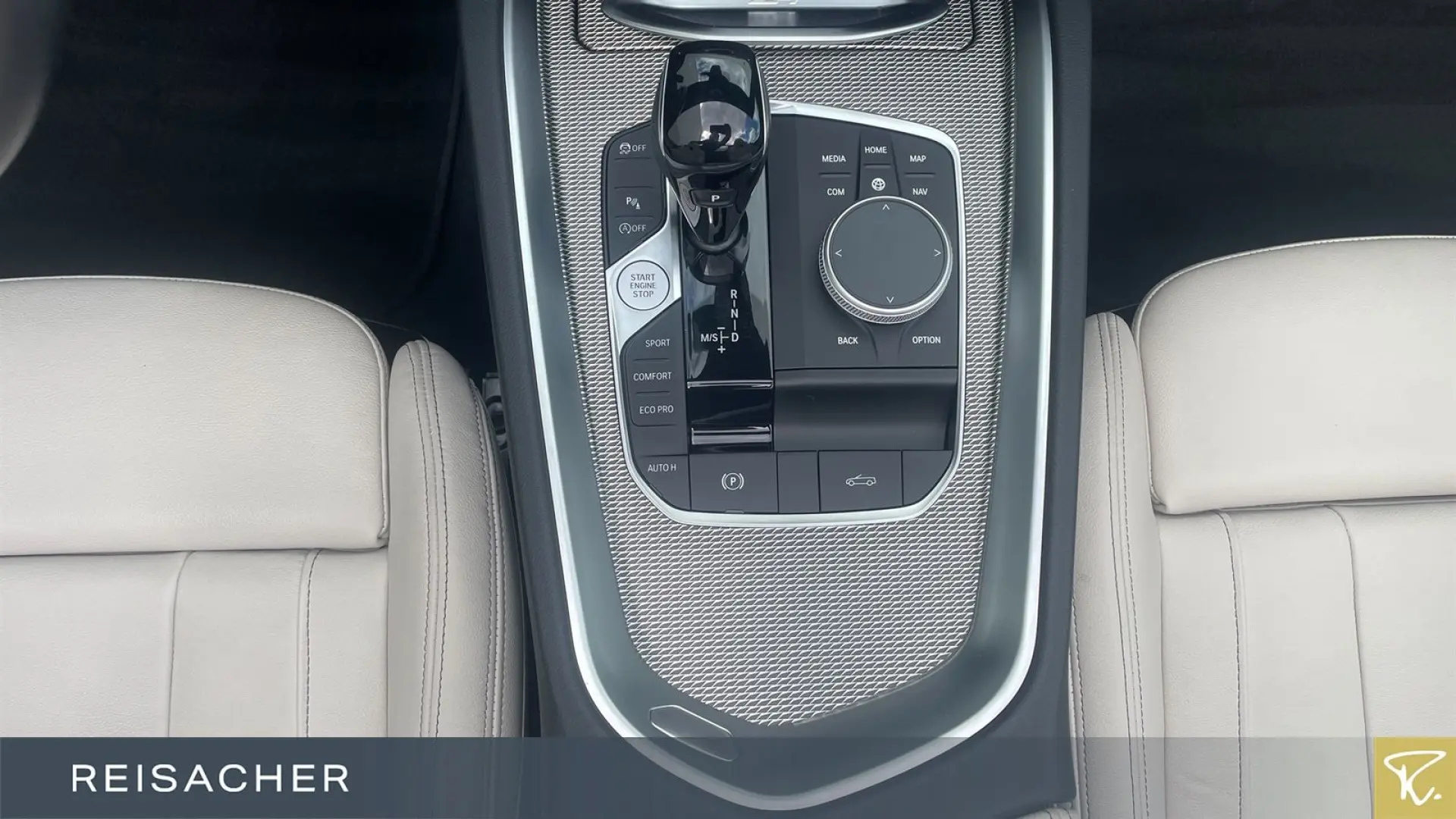 Z4 M40i A LCProf.HuD,ACC,RFK,adLED,Keyless,H/K