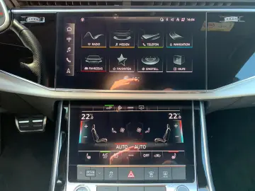 Q8 55 TFSIe quattro tiptronic S Line AHK