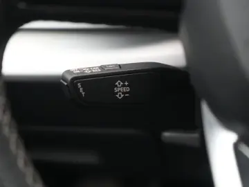 Q8 LED B&O SHZ NAVI LEDER