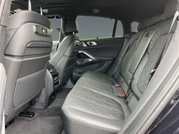X6 M60 M60i*Standheizung*Bowers*AHK*Sky Lounge*S