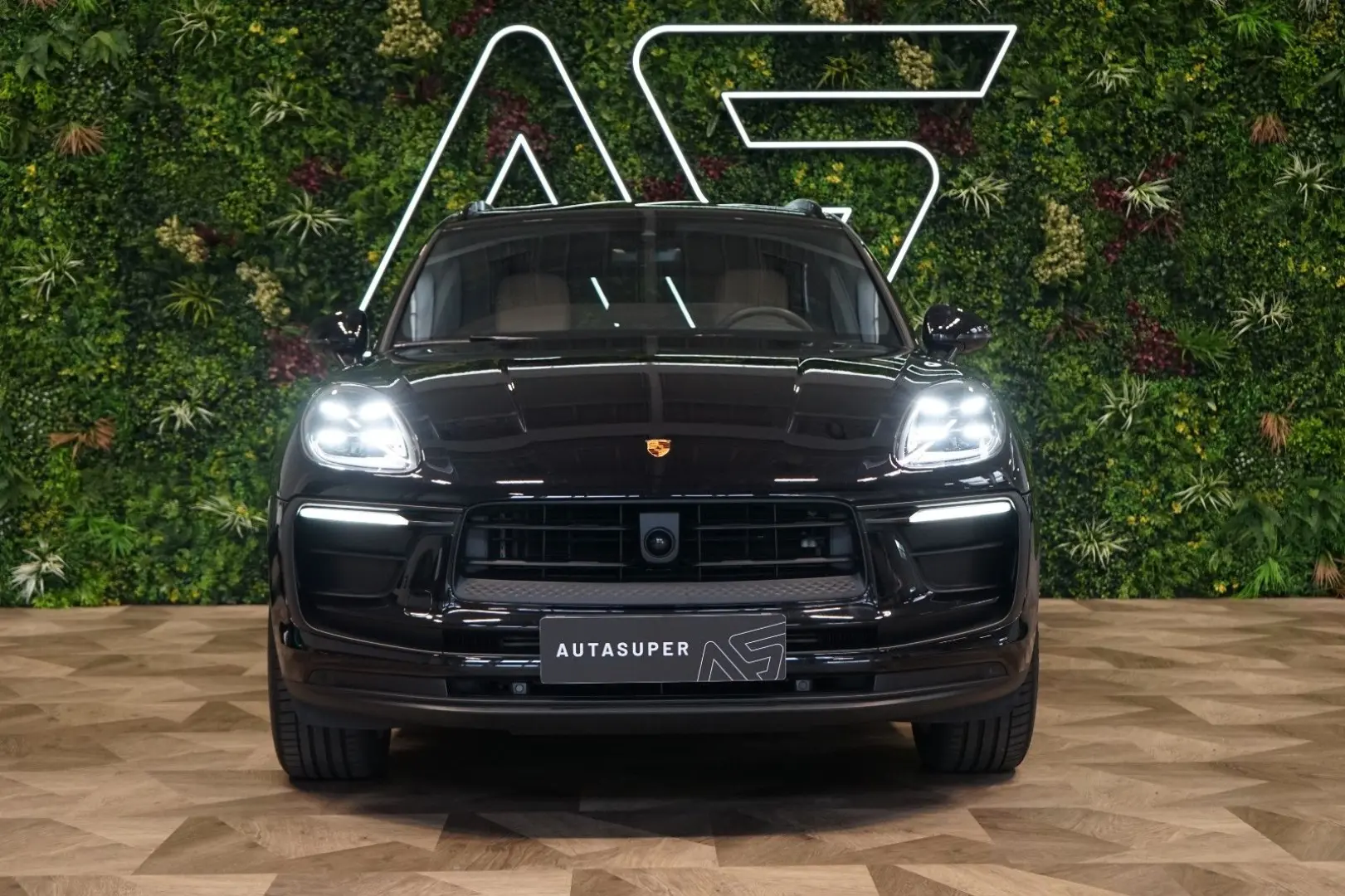 MACAN*CAMERA*CHRONO*ACC*LED*51.570€ NETTO