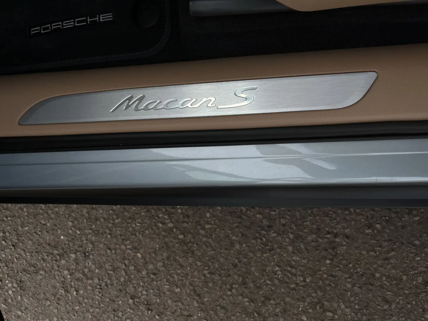 Macan S Luftfed.,Servol.Plus,75l,Sitzbelüftung v