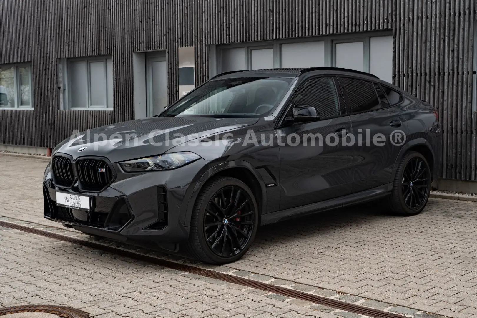 X6 M60 i xDrive B&W, HUD, PANO, AHK, Massage
