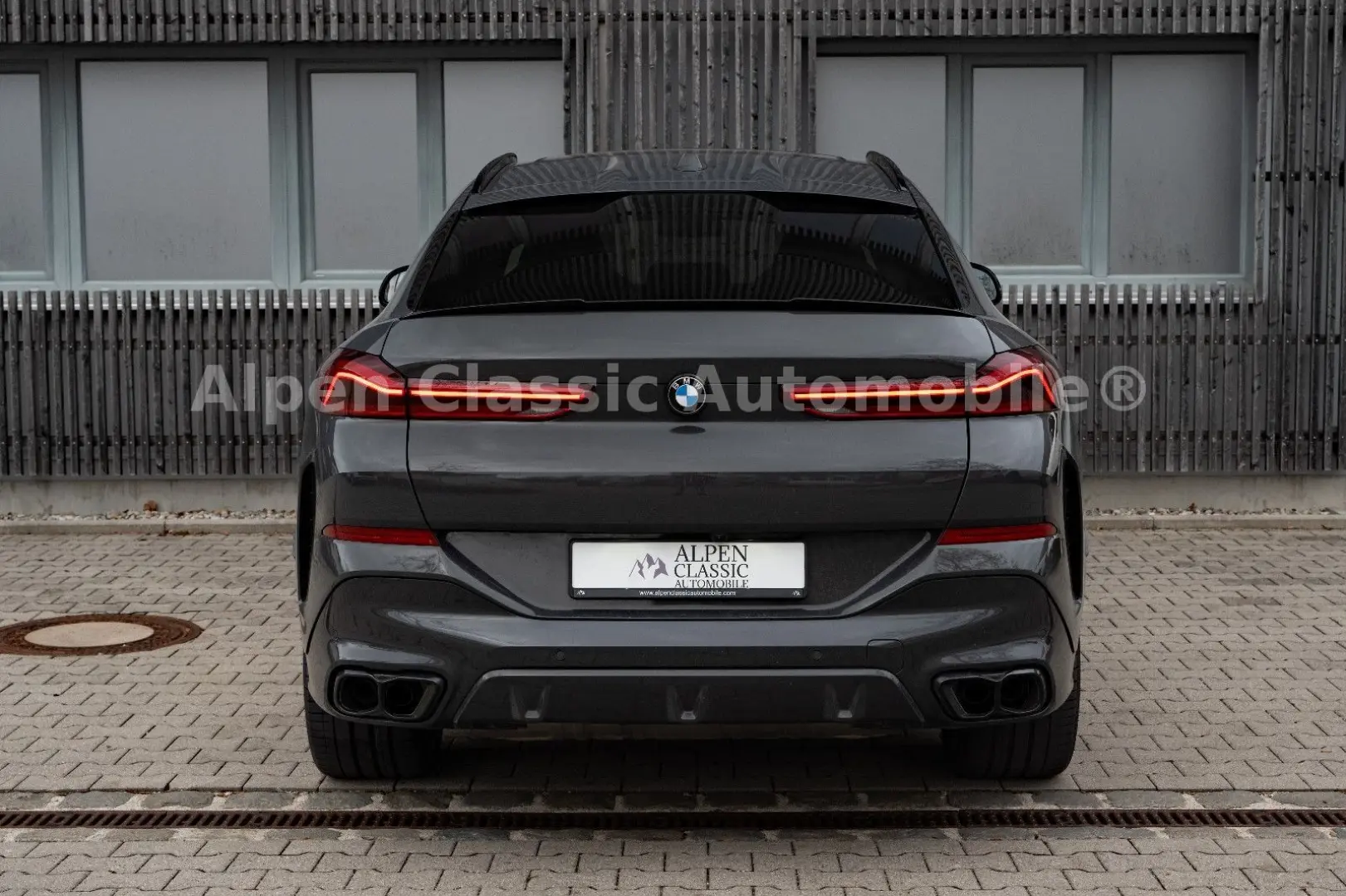 X6 M60 i xDrive B&W, HUD, PANO, AHK, Massage