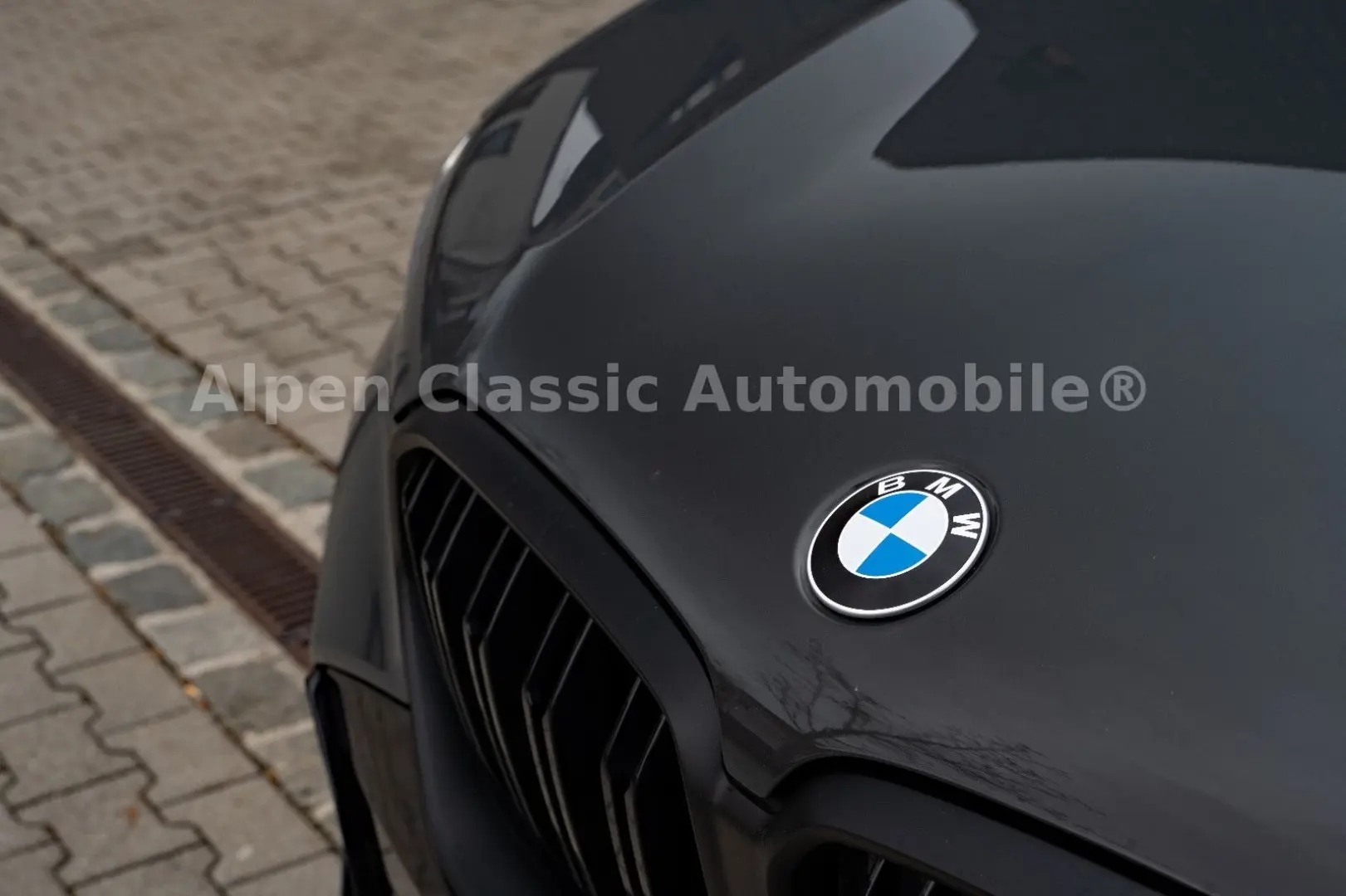 X6 M60 i xDrive B&W, HUD, PANO, AHK, Massage