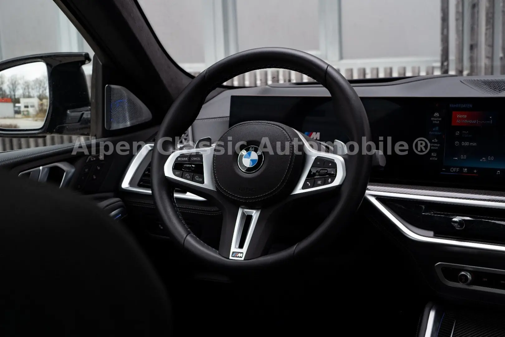 X6 M60 i xDrive B&W, HUD, PANO, AHK, Massage