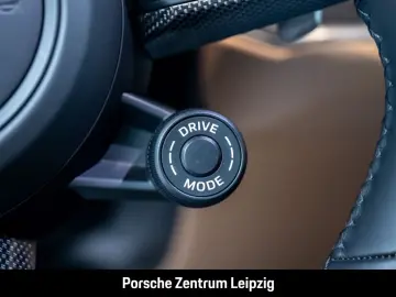 Cayenne S SportDesign PDCC HeadUp Sitzlüftung AH