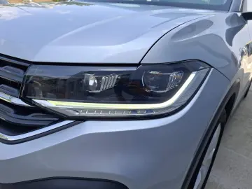 Volkswagen T-Cross 1.0 TSI DSG Style