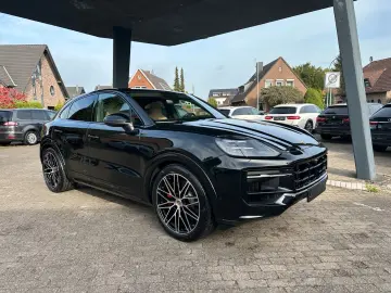 Cayenne S Coupe HUD Sport Design Max Voll