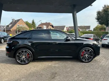 Cayenne S Coupe HUD Sport Design Max Voll