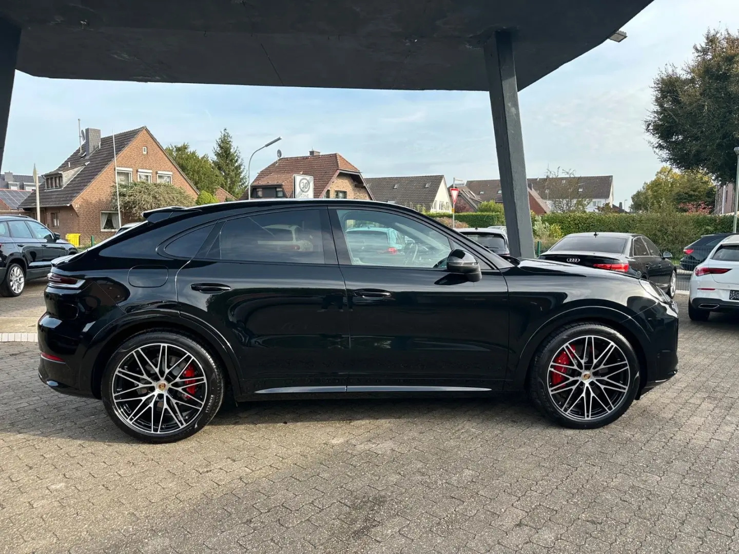 Cayenne S Coupe HUD Sport Design Max Voll