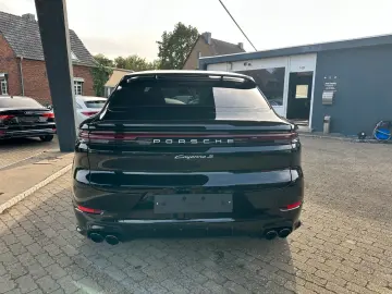 Cayenne S Coupe HUD Sport Design Max Voll