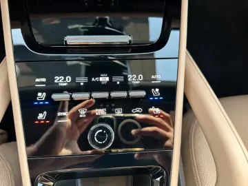 Cayenne S Coupe HUD Sport Design Max Voll