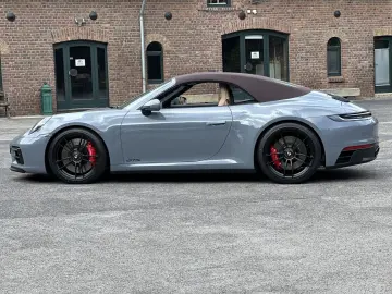 992 911 Cabriolet 4 GTS BI-COLOR EXCLUSIVE MANUF