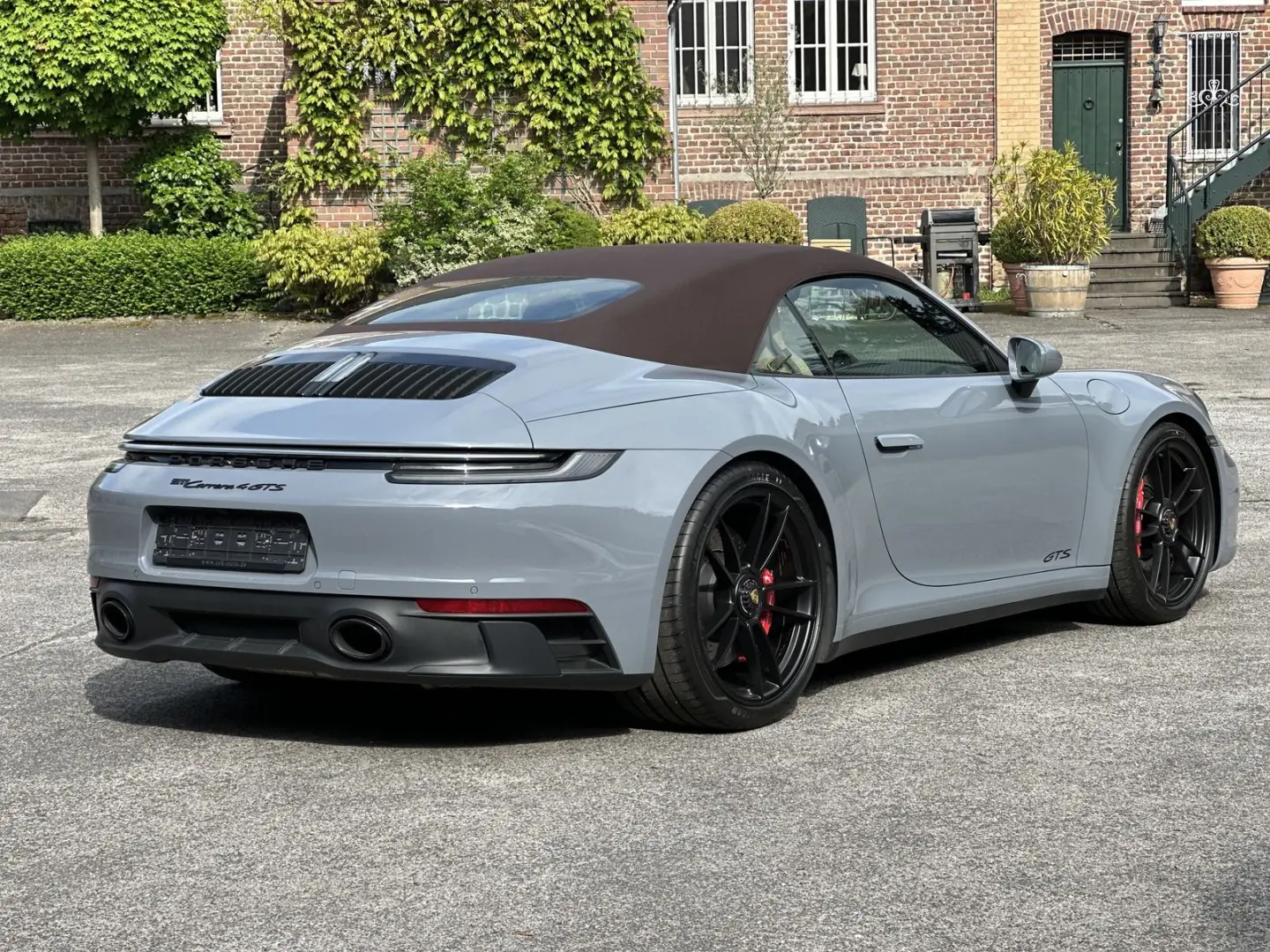 992 911 Cabriolet 4 GTS BI-COLOR EXCLUSIVE MANUF