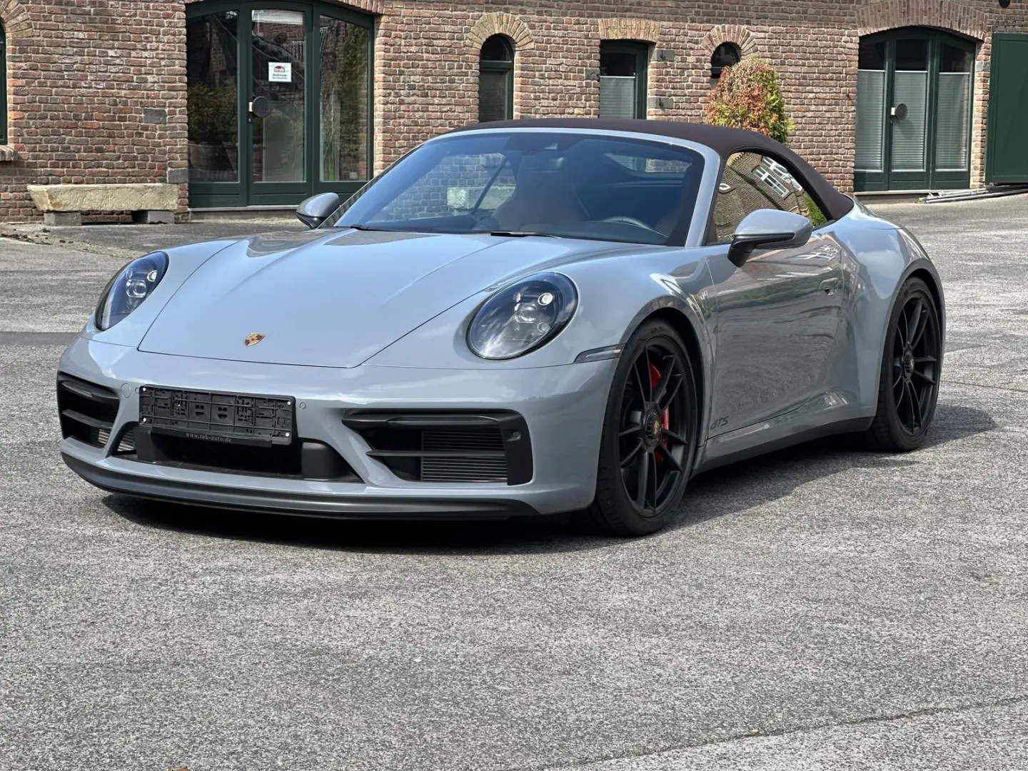 992 911 Cabriolet 4 GTS BI-COLOR EXCLUSIVE MANUF