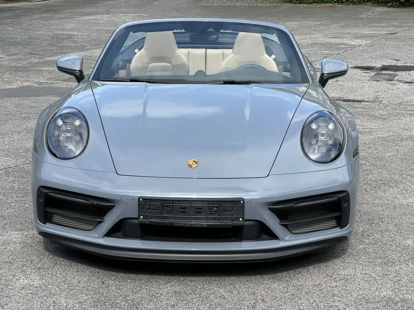 992 911 Cabriolet 4 GTS BI-COLOR EXCLUSIVE MANUF