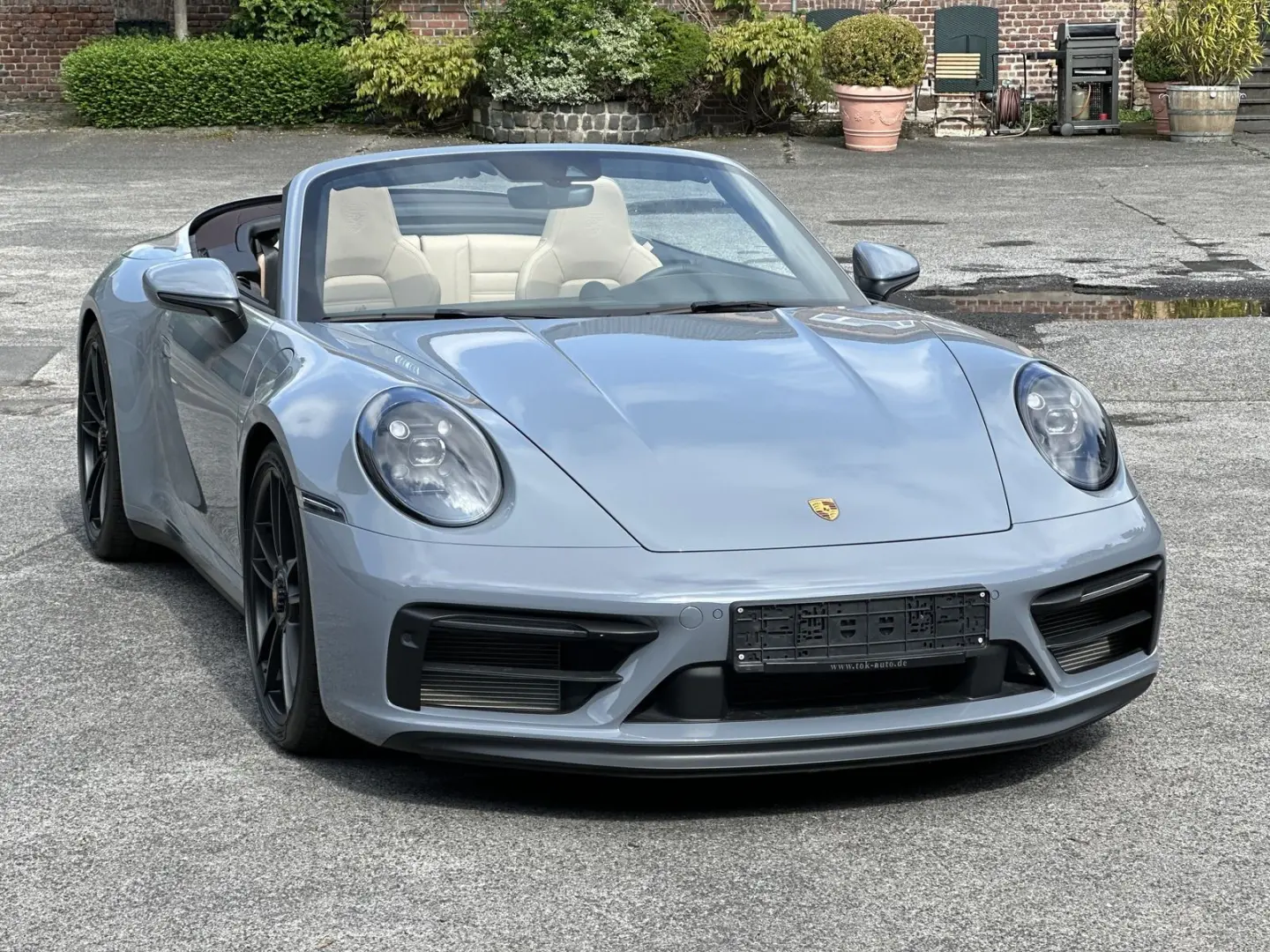 992 911 Cabriolet 4 GTS BI-COLOR EXCLUSIVE MANUF