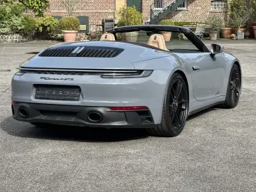 992 911 Cabriolet 4 GTS BI-COLOR EXCLUSIVE MANUF