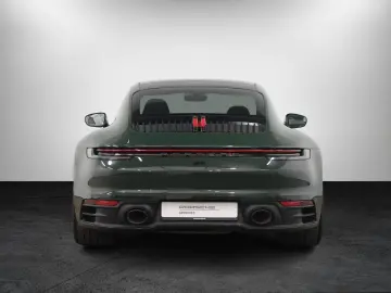 911 Carrera 4S