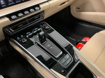 911 Carrera 4S